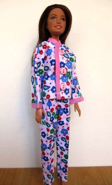 Barbie doll`s winter pyjamas - blue flower