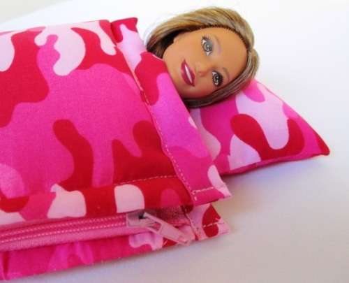 Barbie doll`s sleeping bag - pink camouflage