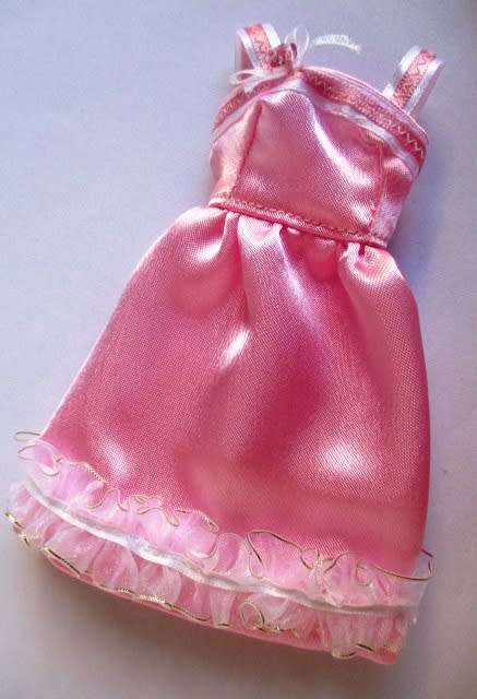 Barbie doll`s party dress - pink ruffle