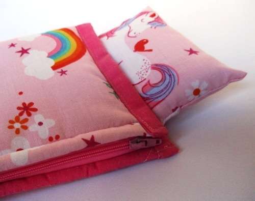 Barbie doll`s sleeping bag - sleeping unicorns/pink