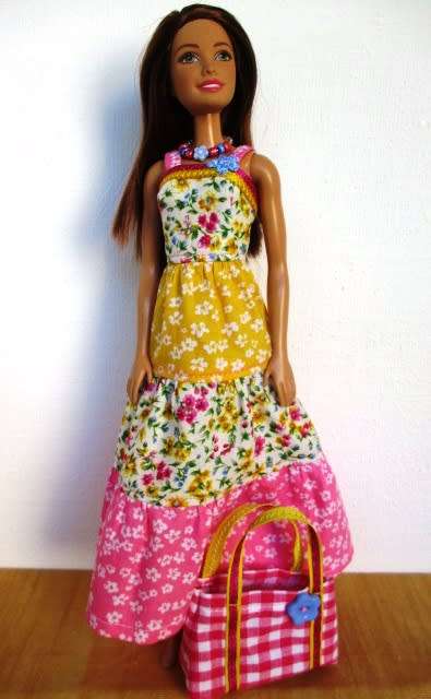 Barbie doll`s long dress, bag and necklace - pink/yellow