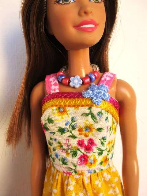 Barbie doll`s long dress, bag and necklace - pink/yellow