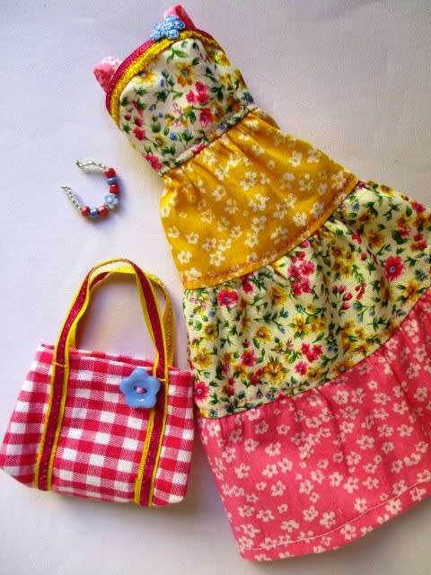 Barbie doll`s long dress, bag and necklace - pink/yellow