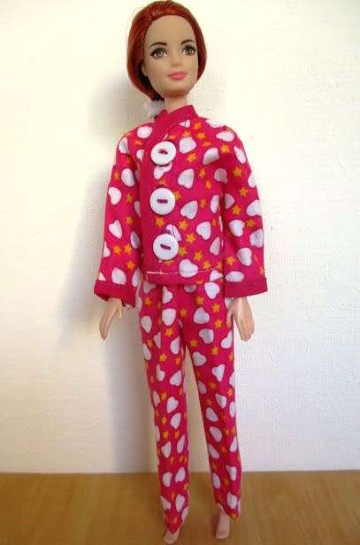 Barbie doll`s winter pyjamas - pink with white hearts