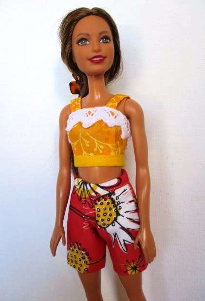 Barbie doll`s shorts and strap top - red/yellow