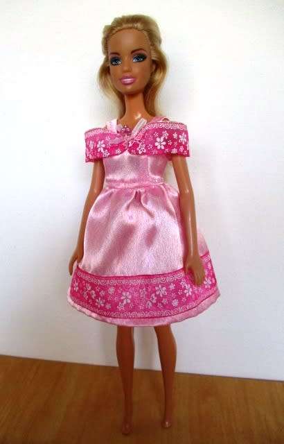 Barbie doll`s party dress - pink shoulder wrap