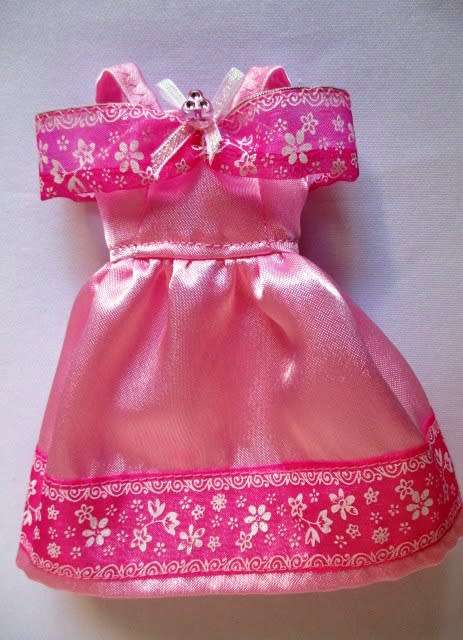 Barbie doll`s party dress - pink shoulder wrap