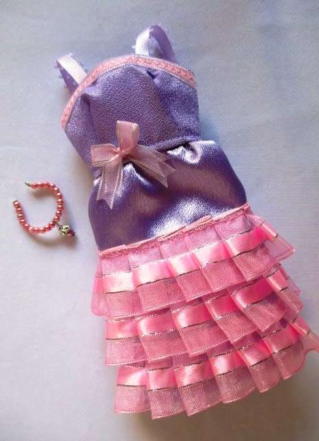 Barbie doll`s party dress - mauve/pink pleated ribbon/necklace