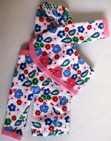 Barbie doll`s winter pyjamas - blue flower