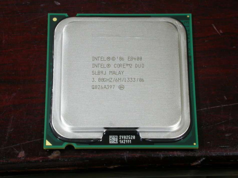 Core 2 Duo E8400 CPU