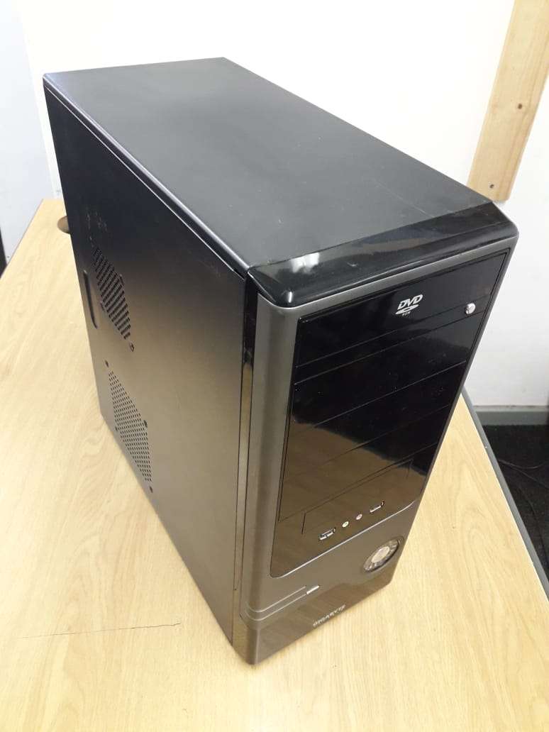 Gigabyte Core 2 Duo Desktop Computer