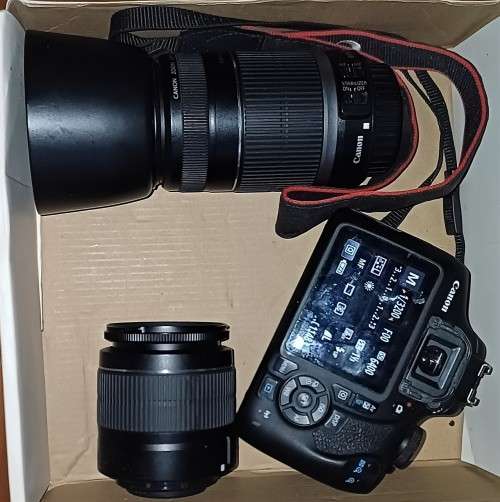 Canon 2000D DSRL Camera