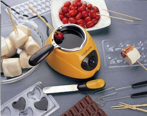 CHOCOLATIERE ELECTRIC CHOCOLATE MELTING POT