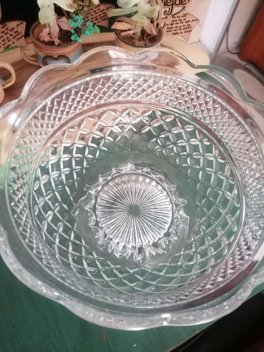Special!!! Large Heavy Vintage Cut Glass Salad Bowl