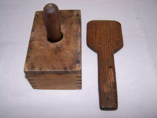 butter mould & pat ... for your country kitchen !!!