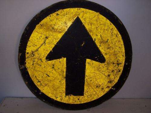 arrow...bar art or to show directions !!!