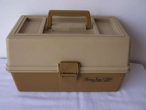 fishing tackle box ... the best make-up bag ever !!!