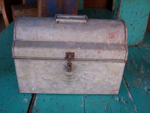 box  ... for railway tuck !!!