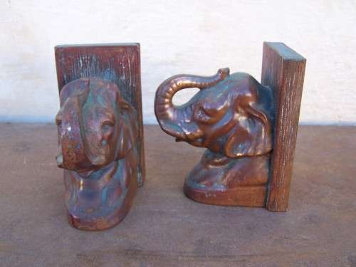 elephants ...  stunning bookends?