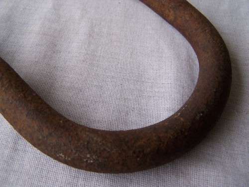 bale hook ... a curvaceous one !!!