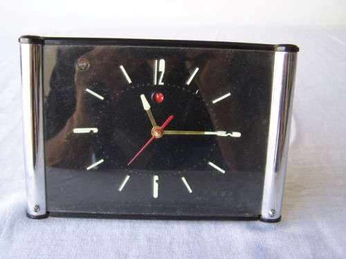 clock ...  cool lines !!!