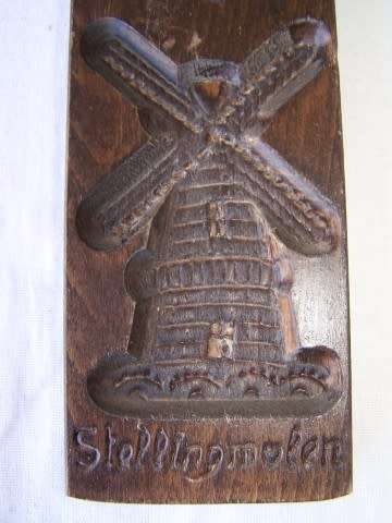 biscuit mold ... of wood !!!