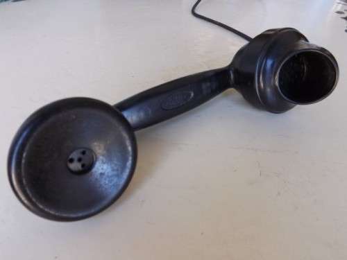 telephone ...  bakelite !!!