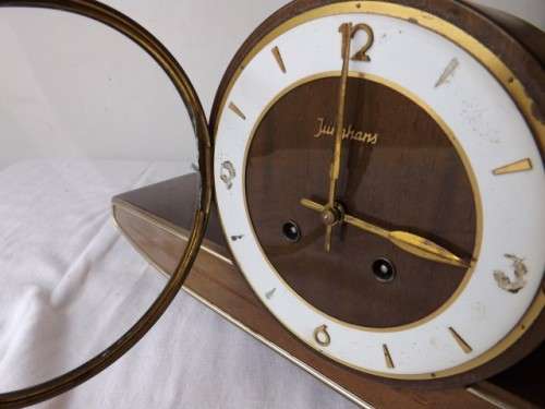 clock with key ...  junghans  !!!