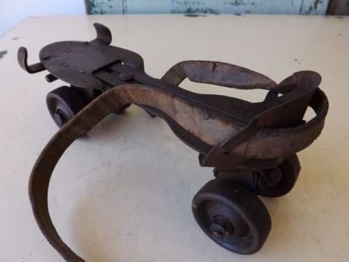 roller skates ... ashby !!!