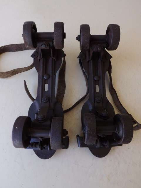 roller skates ... ashby !!!