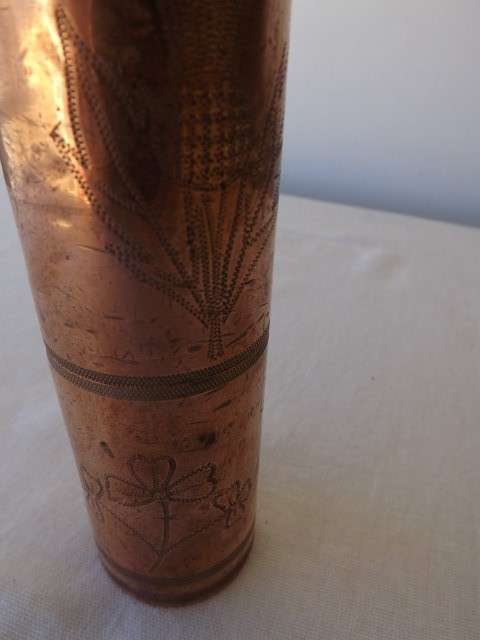 money box ...  rose, thistle and shamrock incision !!!