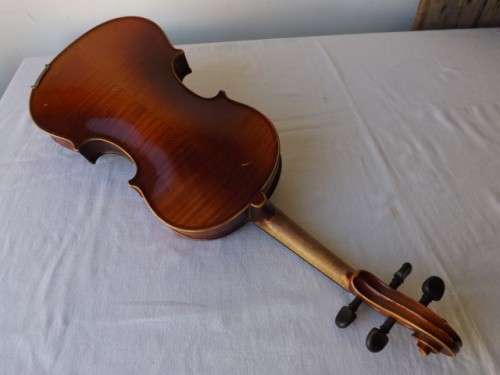 violin ... frank renier in a battered case !!!