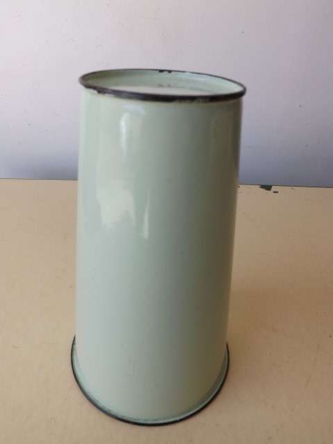 vase ... elegant shape !!!