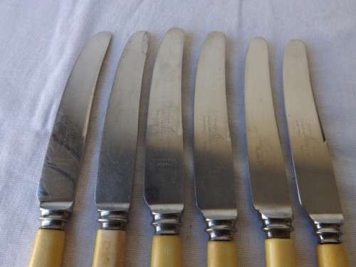 knives ... for bread !!!