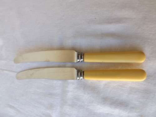 knives ... dinner !!!