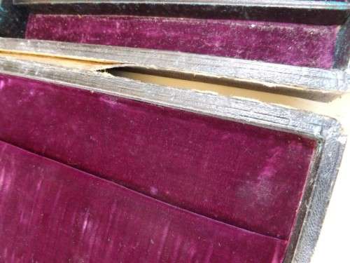 instruments ... belonging to a dentist !!!