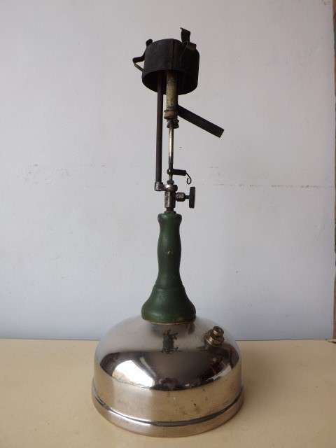lamp ... everbright 1920`s? !!!