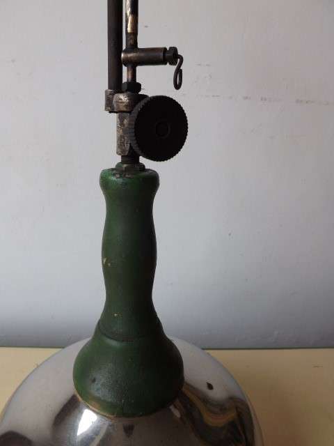 lamp ... everbright 1920`s? !!!