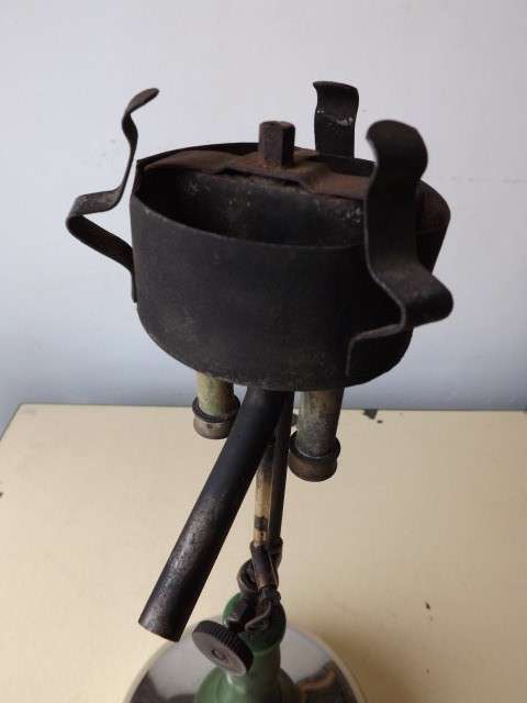 lamp ... everbright 1920`s? !!!