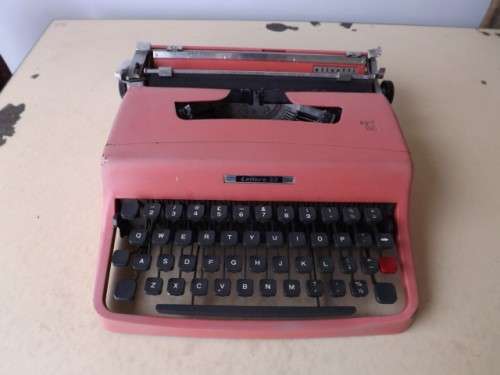 typewriter ... very cool !!!