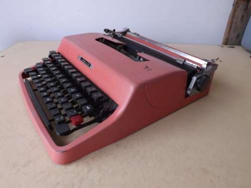 typewriter ... very cool !!!