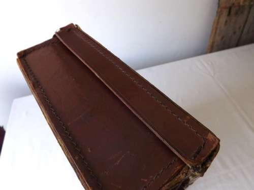 leather case ... attache / masonic? !!!