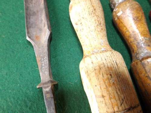 chisels ... one bid for all !!!