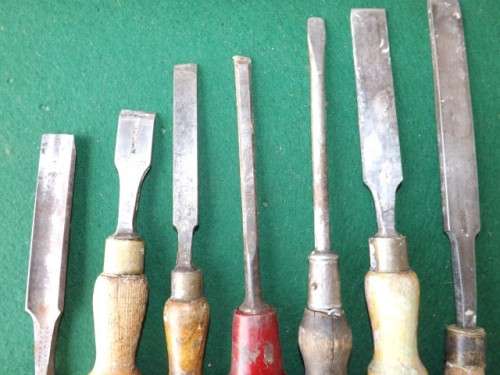 chisels ... one bid for all !!!