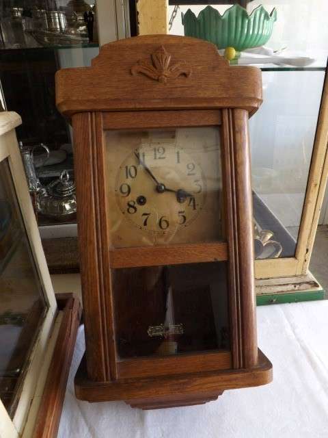 clock ... oak cased !!!