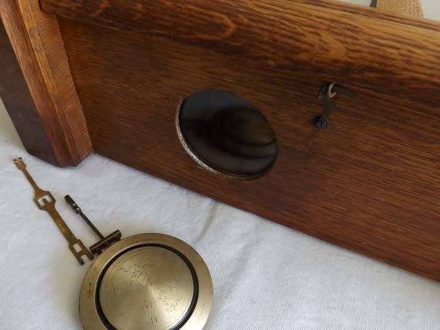 clock ... oak cased !!!