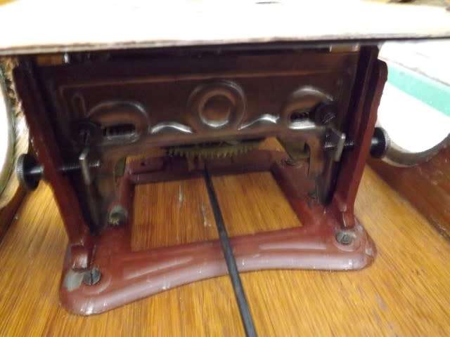 clock ... oak cased !!!