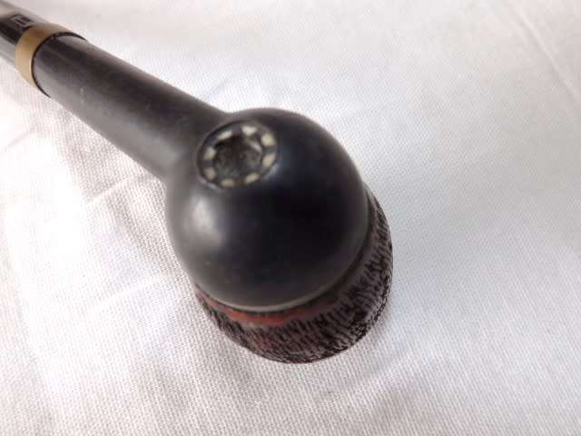 pipe ... england falcon regd des 924139 ... !!!
