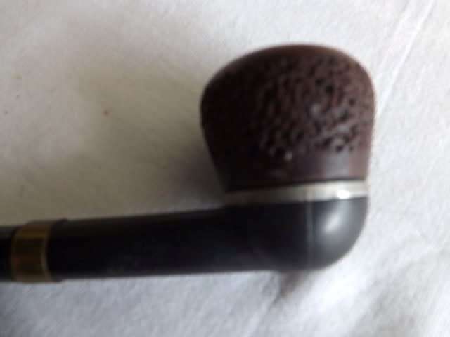 pipe #4 ... england falcon regd des 924139 ... !!!