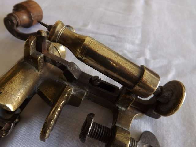 antique shell holder & bullet reloading press ... of brass ... !!!